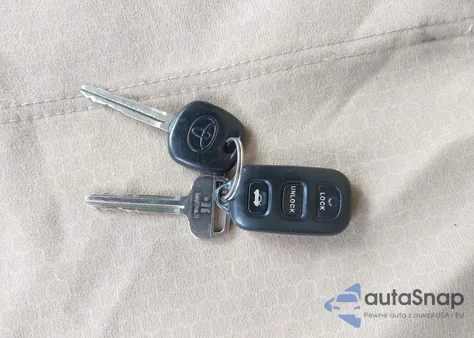 2002 Toyota Camry Solara Sle V6 из США, поврежденный, VIN 2T1FF28P52C546615